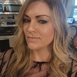 Meet your Posher, Angelina